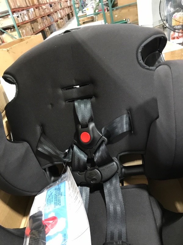 Photo 5 of Graco Tranzitions 3-in-1 Harness Booster Car Seat