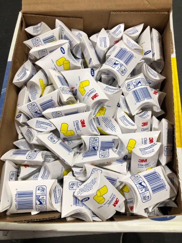 Photo 1 of 3M E-A-R Classic Earplugs 310-1001, Uncorded in Pillow Pack - MS92100 (1 Box) https://a.co/d/b9cvUA7