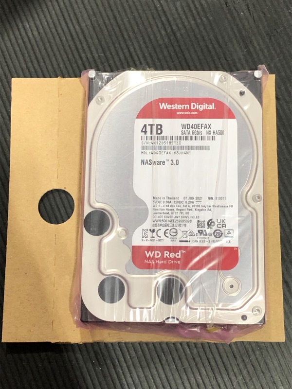 Photo 2 of Western Digital Red Pro 4TB 3.5-Inch 7200rpm 64MB Cache NAS Hard Drive 