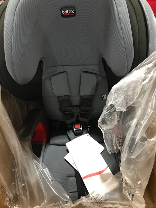 Photo 2 of Britax Grow with You ClickTight Plus Harness 2 Booster SafeWash

