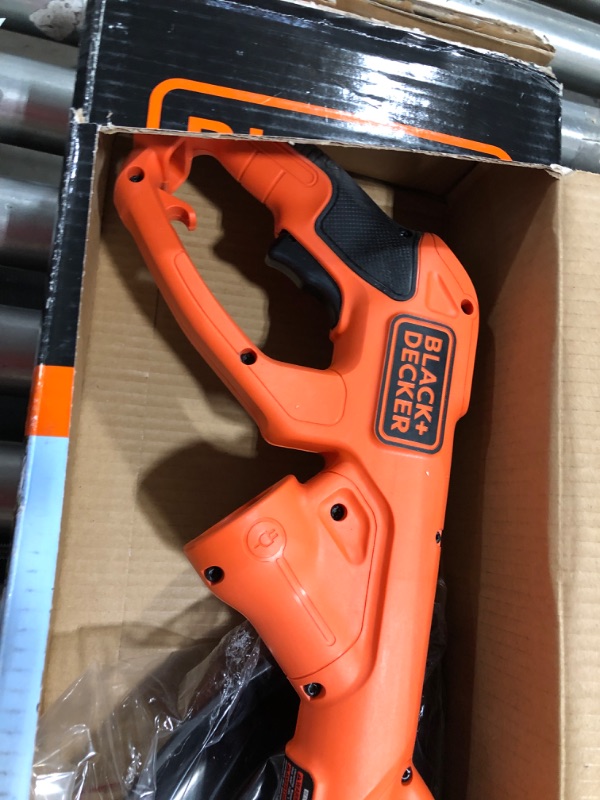 Photo 1 of Black & Decker BESTA510/GH900 Besta510 Electric String Trimmer/Edger, 6.5 A, 0.065 In Dia Line, 18 In L Shaft
