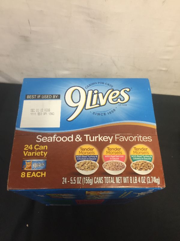 Photo 2 of 9 Lives Seafood and Turkey Favorites Variety Pack Canned Cat Food ---- EXP 12/032022