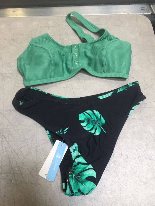 Photo 2 of CUPSHE Green And Leafy Buttoned Tank Bikini---MEDIUM---
