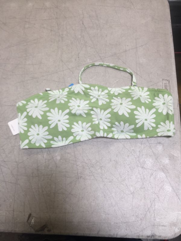 Photo 2 of CUPSHE Light Green Floral Bandeau Bikini Top---MEDIUM---
