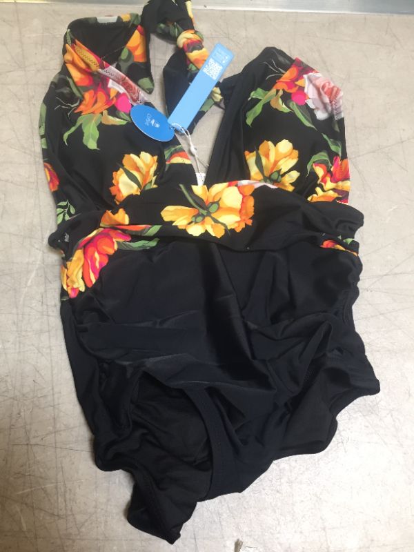 Photo 2 of CUPSHE Floral And Black Plunge Halter One Piece Swimsuit---MEDIUM---
