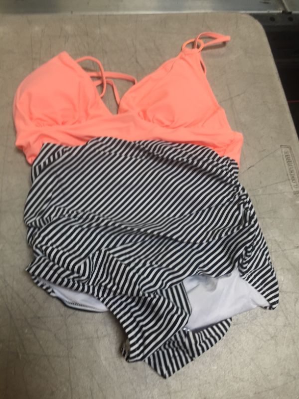 Photo 2 of CUPSHE Peachy And Striped One Piece Swimsuit---MEDIUM---
