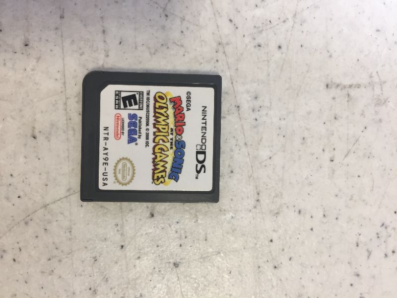 Photo 1 of Mario & Sonic at the Olympic Games (Nintendo DS)
