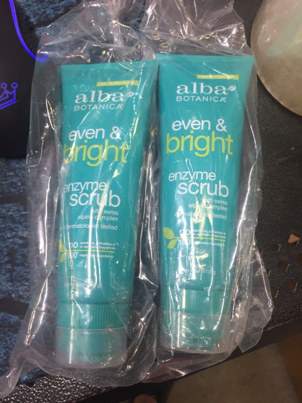 Photo 2 of 2x Alba Botanica Facial Scrub, Sea Algae Enzyme, 4 Oz
