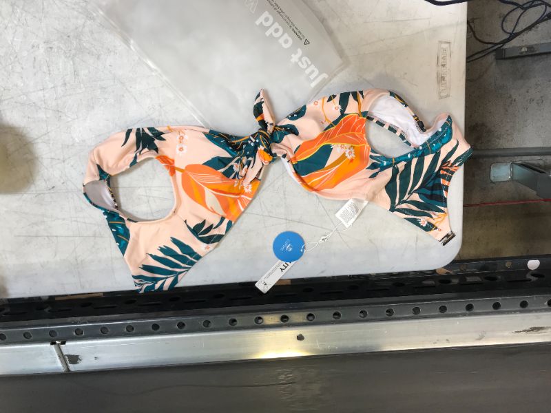 Photo 3 of Bright Leafy Print Bikini Top sz M
