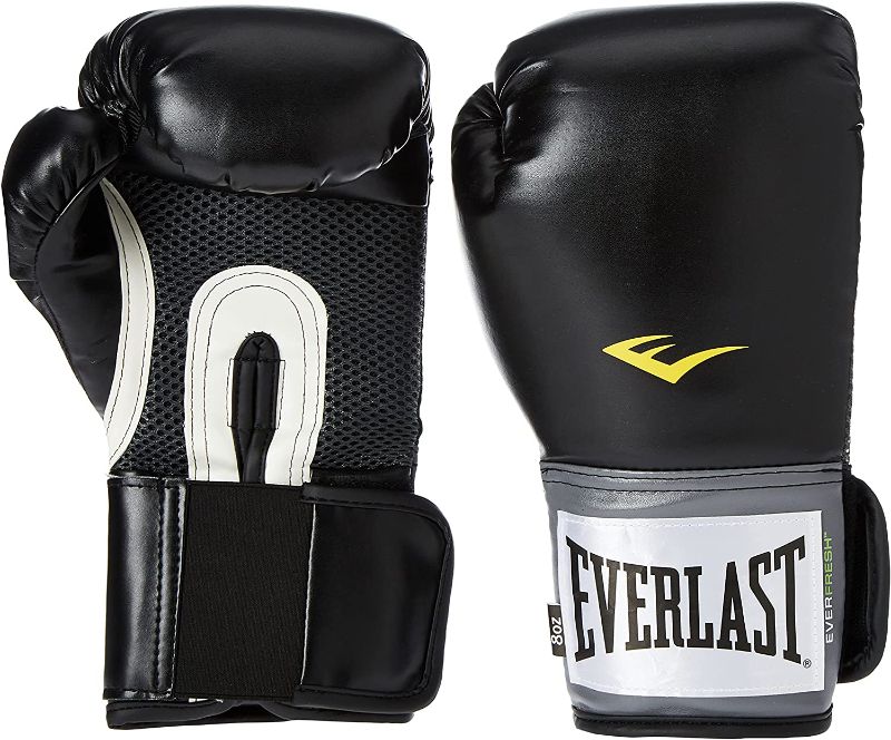 Photo 1 of Everlast 16 Oz Boxing Glove Black