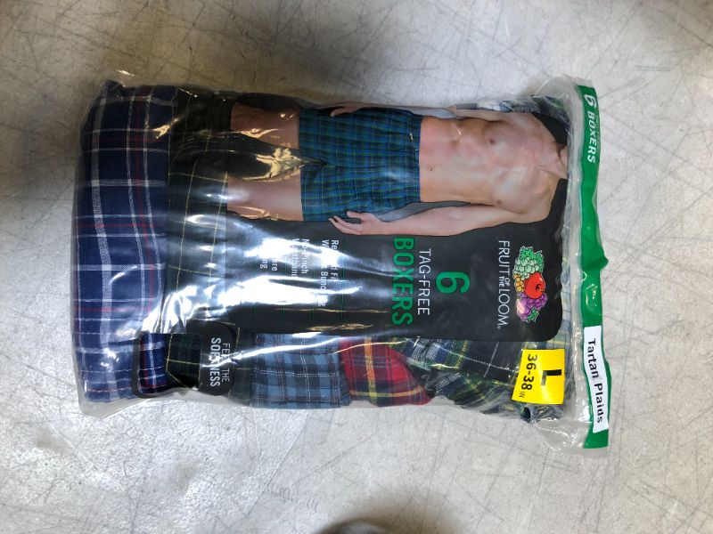 Photo 1 of Fruit of the Loom Men's Tag-Free Boxer Shorts----(6 PACK)
(LARGE 36-38 IN)