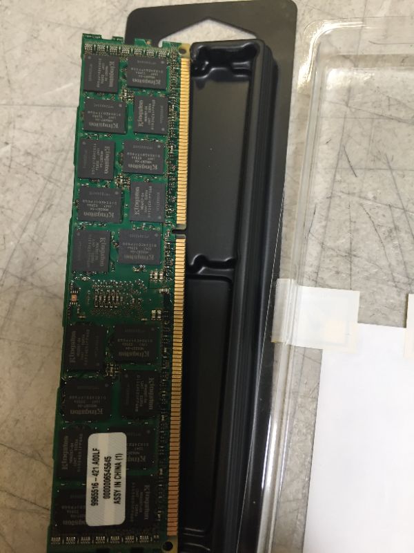 Photo 2 of Kingston Technology ValueRAM 16 GB 1600MHz DDR3 (PC3-12800) ECC Reg CL11 DIMM DR x4 Server Memory KVR16R11D4/16
