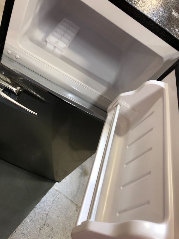 Photo 4 of Frigidaire EFR341, 3.2 cu ft 2 Door Fridge and Freezer, Platinum Series, Stainless Steel, Double
