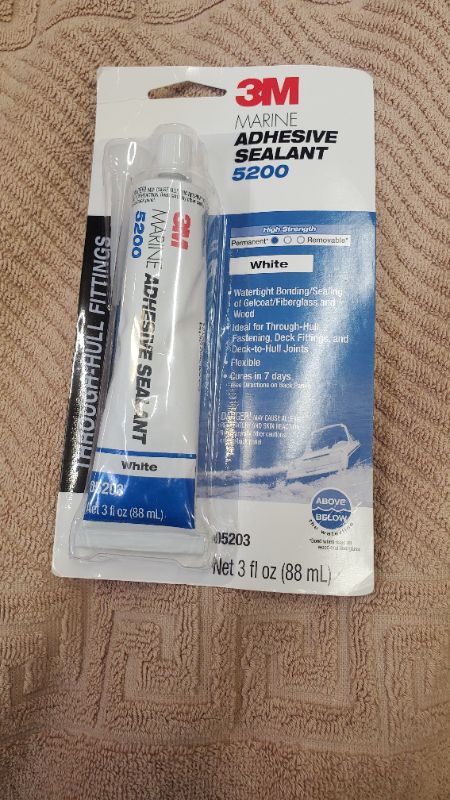 Photo 1 of 3M Marine Adhesive Sealant 5200
