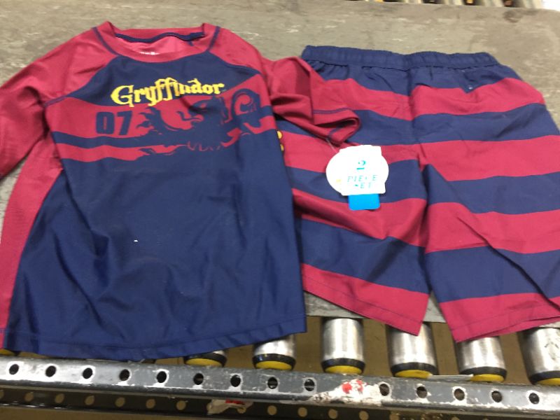 Photo 1 of Harry Potter Gryffindor Pullover Swim Rash Guard Swim Trunks---SIZE 10-12---
