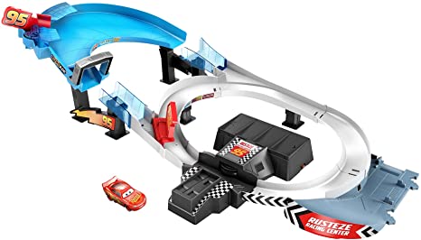 Photo 1 of Disney Pixar Cars Rust-Eze Double Circuit Speedway Playset Test Track Set For Drift, Race and Crash Competitions, With Lightning McQueen Vehicle, Kids Birthday Gift For Ages 4 Years and Older
