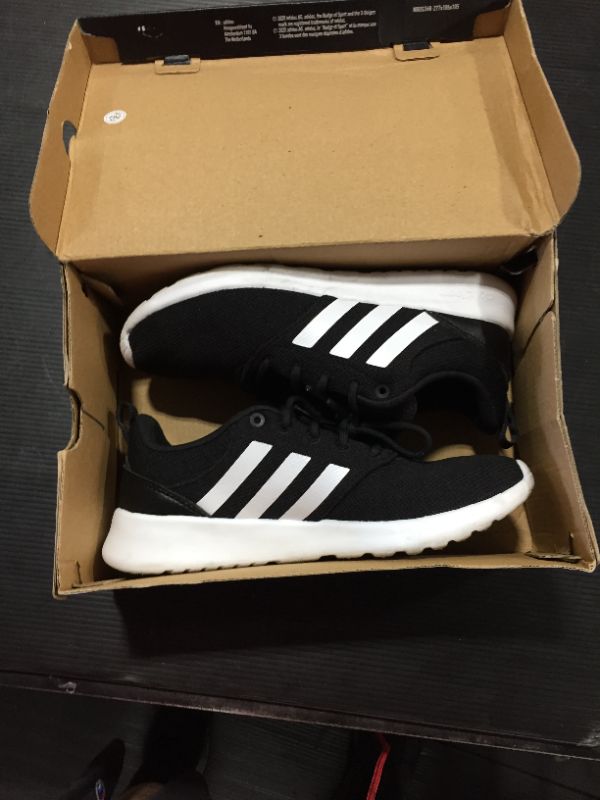 Photo 2 of Adidas Running QT Racer 2.0 Size 5.5 
