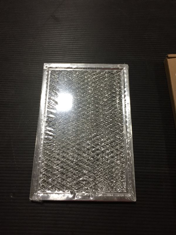 Photo 1 of 8x5 inch metal Screen Filter 
