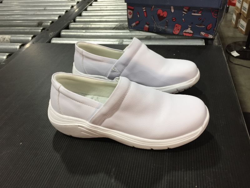 Photo 1 of Hawkwell Women's Lightweight Slip On Nursing Shoes Food Service Work Shoes Size 9