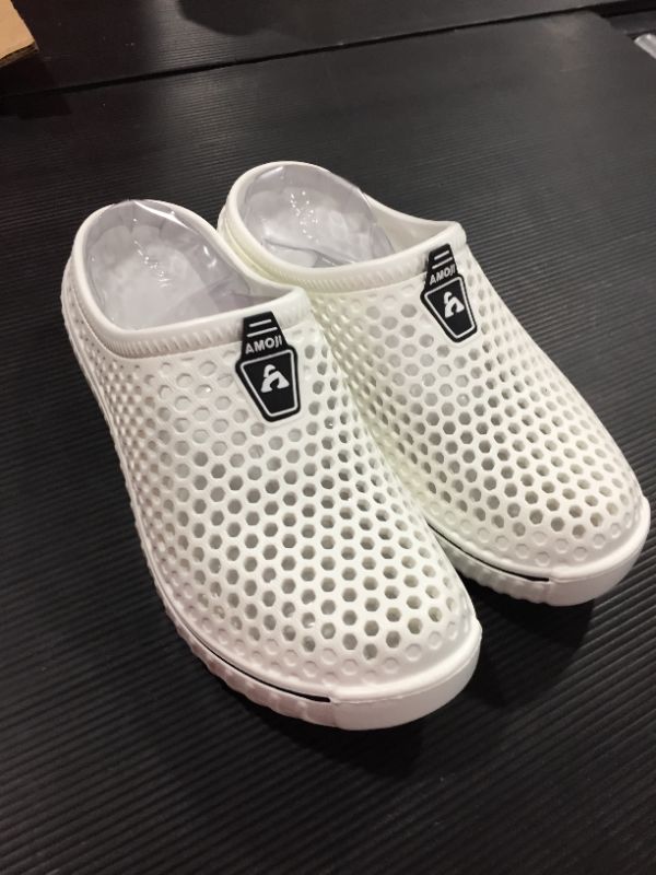 Photo 1 of SHOES, WHITE.  SIZE 8.5
