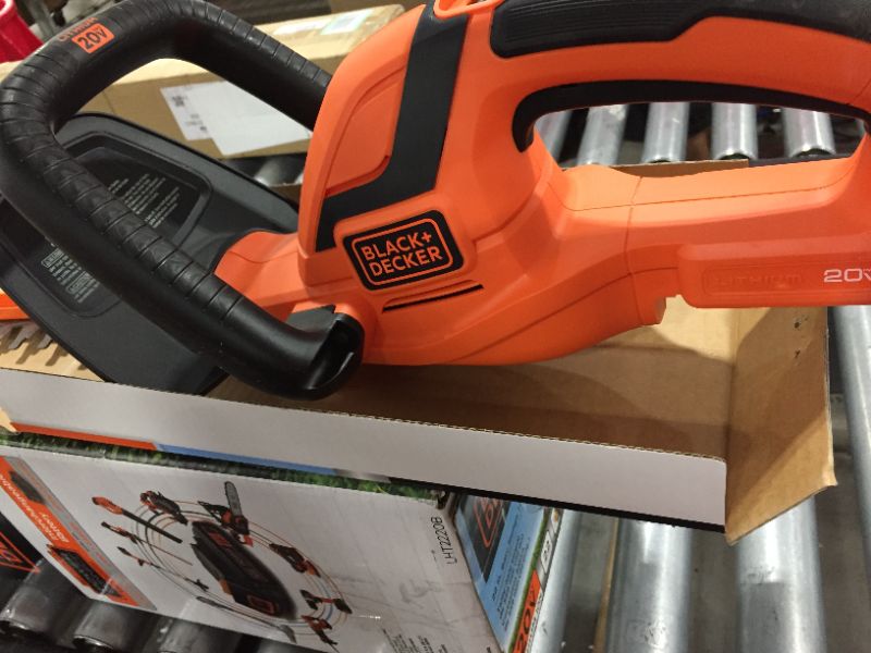 Photo 2 of 20V MAX 22in. Cordless Battery Powered Hedge Trimmer (Tool Only)
