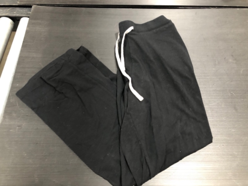 Photo 1 of Womens Black Sweatpants (medium)