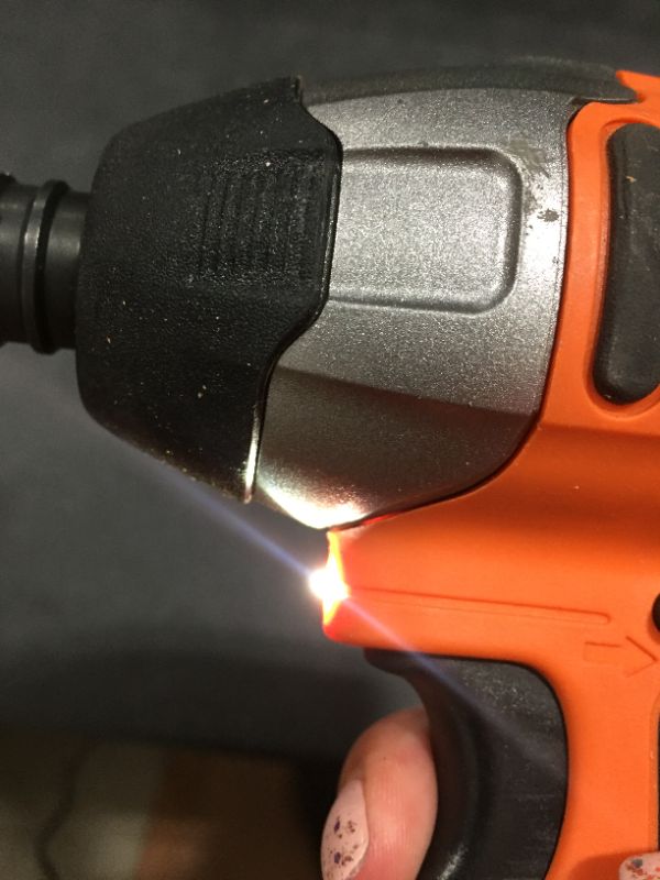 Photo 3 of BLACK+DECKER 20V MAX* POWERCONNECT 1/4 in. Cordless Impact Driver Kit (BDCI20C)
