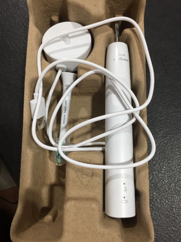 Photo 1 of Philips Sonicare 3000 Series
Sonic electric toothbrush