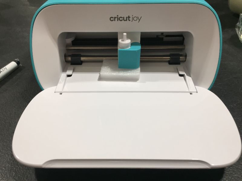 Photo 4 of Cricut Joy Cutting and Writing Machine

