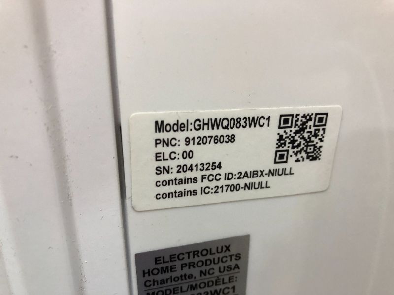 Photo 7 of FOR PARTS ONLY! FRIGIDAIRE GALLERY 8,000 BTU Inverter Quiet Temp Smart Room Air Conditioner in White- Control panel functions not operational.
