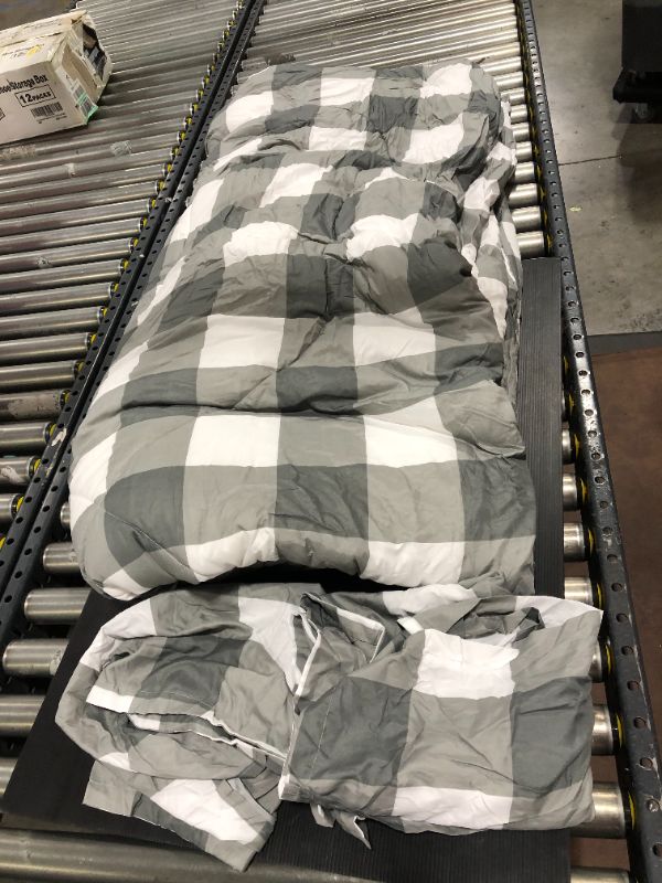 Photo 2 of Andency Light Gray Plaid Comforter King(104x90 Inch), 3 Pieces(1 Plaid Comforter and 2 Pillowcases) Buffalo Check Plaid Comforter Set, Geometric Checkered Comforter Bedding Set
