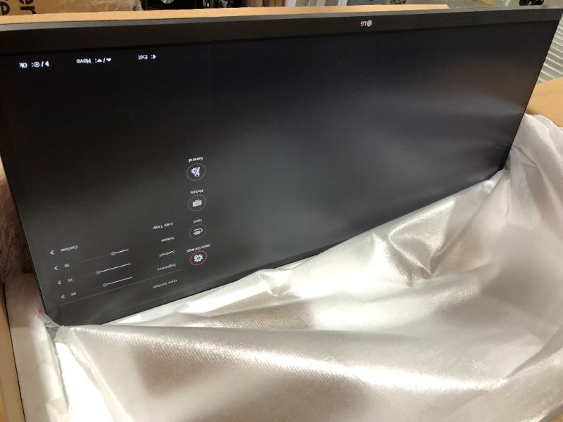 Photo 2 of LG 34WL60TM-B 34 Inch 21:9 UltraWide™ 1080p Full HD IPS Monitor