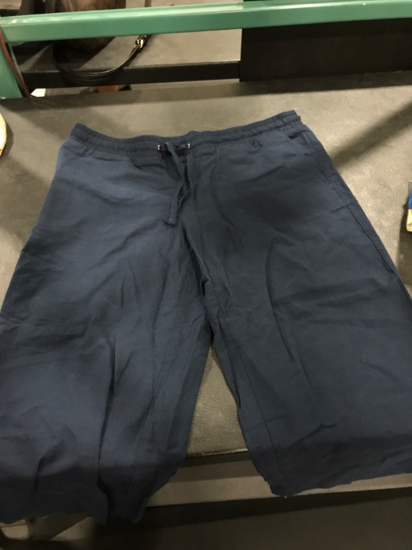 Photo 1 of Amazon Essentials Women's Linen Blend Drawstring Wide Leg Crop Pant
SIZE LARGE 