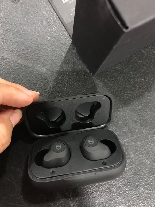 Photo 3 of SoundPEATS T2 Hybrid Active Noise Cancelling Wireless Earbuds, ANC Earphones with Transparency Mode, Bluetooth 5.1 in-Ear Headphones, 30 Hours Playtime, USB-C Quick Charge, Stereo Sound, 12mm Driver
