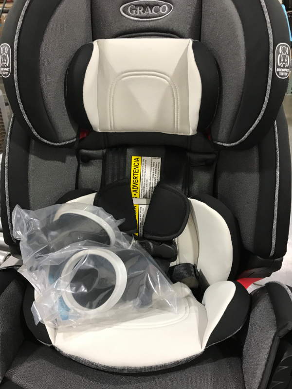 Photo 2 of Graco 4Ever DLX 4-in-1 Convertible Car Seat

