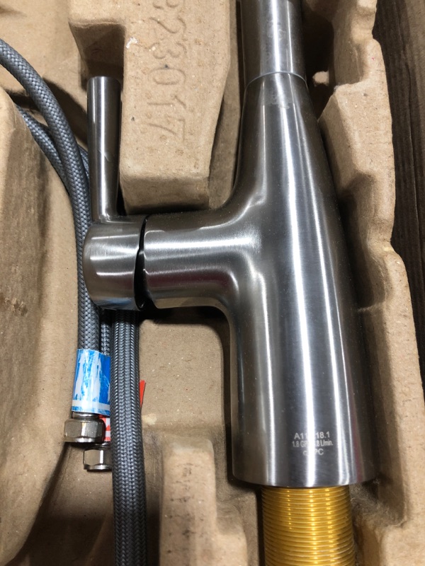 Photo 6 of AMERICAN STANDARD Fairbury 2S Single-Handle Pull-Down Sprayer Kitchen Faucet in Stainless Steel. OPEN BOX. PRIOR USE. 
