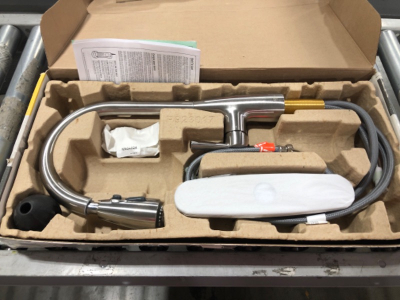 Photo 3 of AMERICAN STANDARD Fairbury 2S Single-Handle Pull-Down Sprayer Kitchen Faucet in Stainless Steel. OPEN BOX. PRIOR USE.
