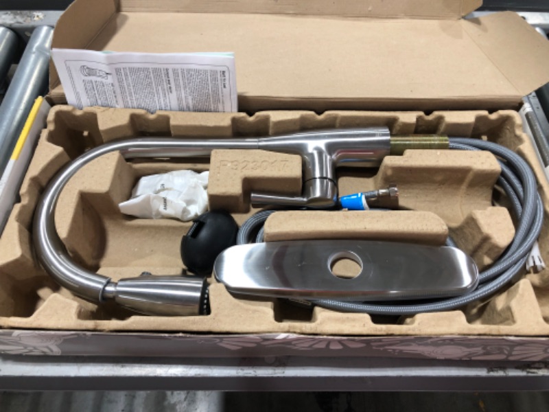 Photo 3 of AMERICAN STANDARD Fairbury 2S Single-Handle Pull-Down Sprayer Kitchen Faucet in Stainless Steel. OPEN BOX. PRIOR USE.
