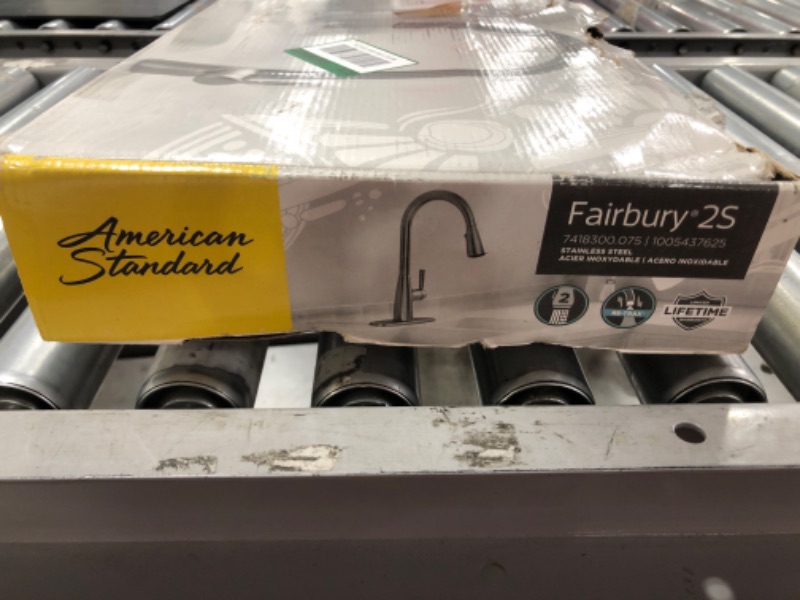 Photo 7 of AMERICAN STANDARD Fairbury 2S Single-Handle Pull-Down Sprayer Kitchen Faucet in Stainless Steel. OPEN BOX. PRIOR USE.
