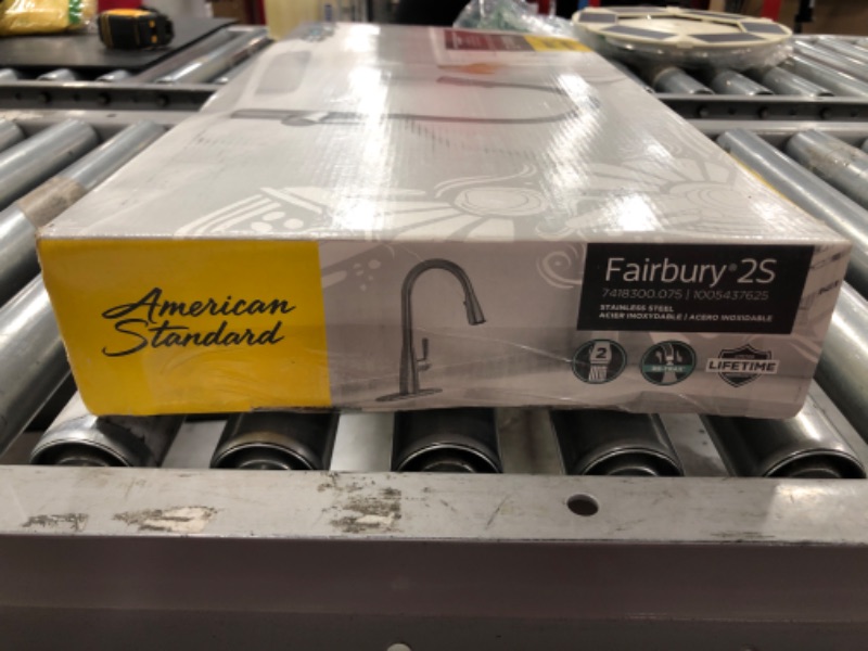 Photo 7 of AMERICAN STANDARD Fairbury 2S Single-Handle Pull-Down Sprayer Kitchen Faucet in Stainless Steel. OPEN BOX. PRIOR USE.
