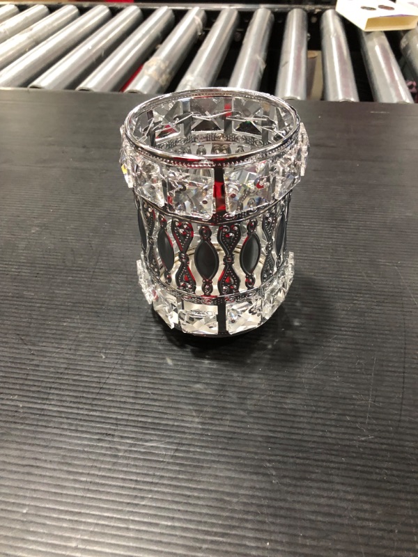 Photo 1 of MAKE-UP BRUSH HOLDER