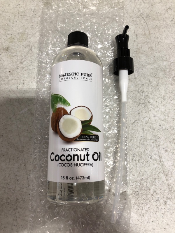 Photo 4 of MAJESTIC PURE Fractionated Coconut Oil - Relaxing Massage Oil, Liquid Carrier Oil for Diluting Essential Oils - Skin, Lip, Body & Hair Oil Moisturizer & Softener - 16 fl oz
