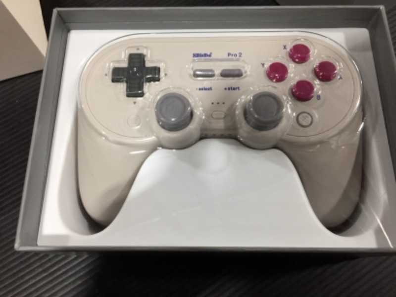 Photo 2 of 8Bitdo Pro 2 Bluetooth Controller for Switch/Switch OLED, PC, macOS, Android, Steam & Raspberry Pi (G Classic Edition) - Nintendo Switch
