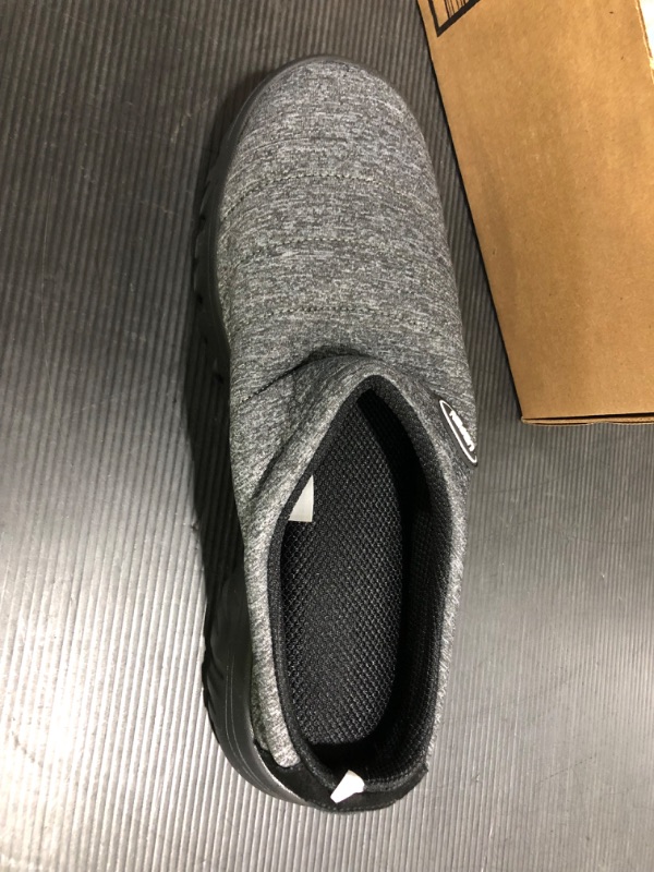 Photo 2 of UBFEN Men's/womens Slip on Indoor Outdoor House Shoes in gray size 46/ us mens 13 or size 15 women