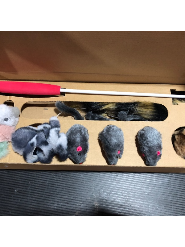 Photo 1 of 12 pieces of cat toys/feathers
