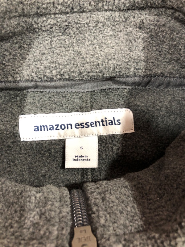 Photo 3 of (mens size small) Amazon Essentials Men's Quarter-Zip Polar Fleece Jacket