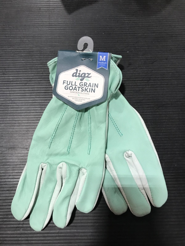 Photo 3 of [Size Medium] Digz Women's Medium Green Full Grain Goatskin Glove