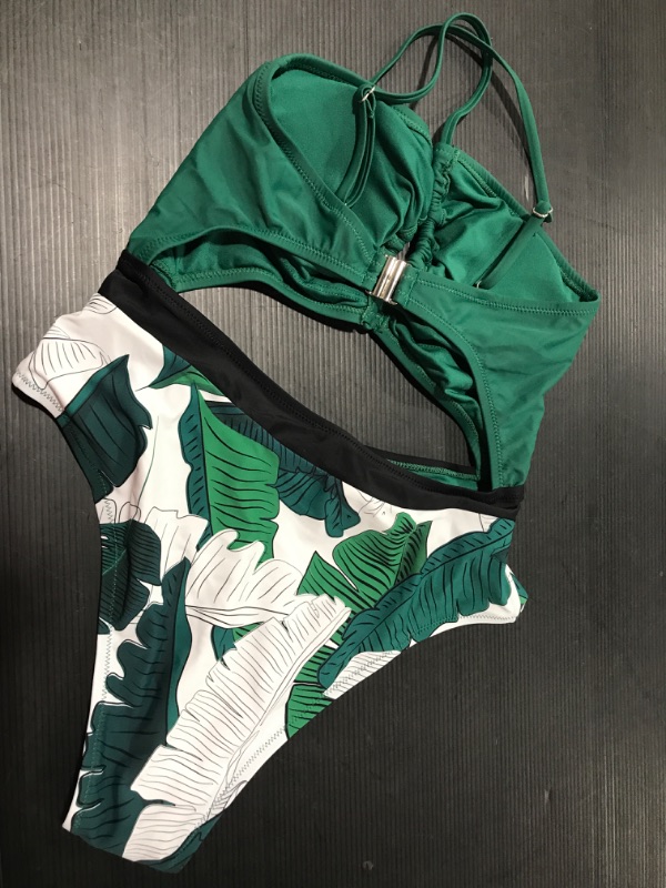 Photo 4 of [Size L] CupShe Tropical Green 1 Piece 