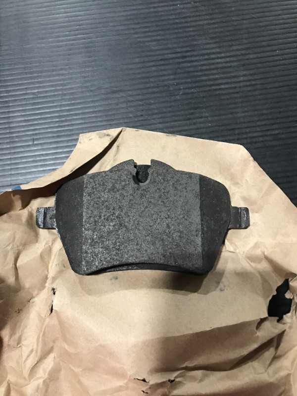 Photo 4 of Bendix Premium Brake Pads, Bendix Premium Copper Free Ceramic BPR Disc Brake Pad - Front - P/N CFC1204
