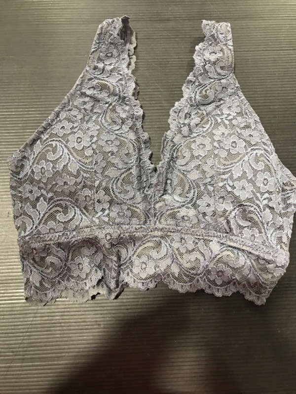 Photo 3 of [Size M] Smart & Sexy Women's Signature Lace Deep V Bralette [Anthracite]